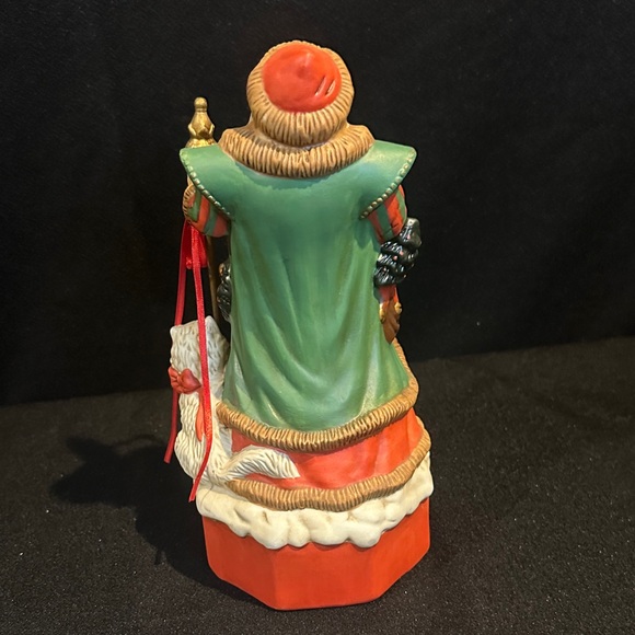 Festive Santa Claus Figurine - Multicolor